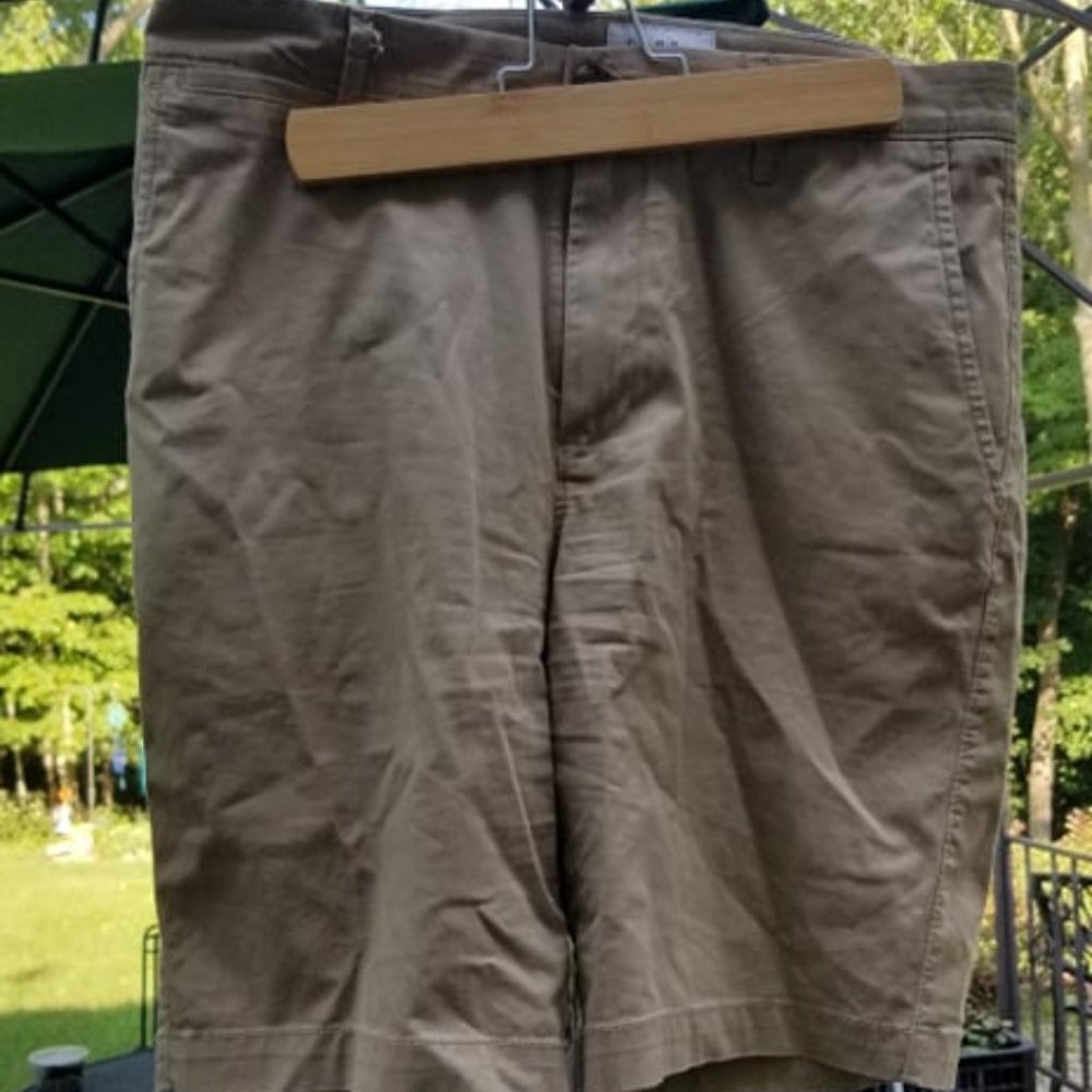NEW size 30 mens khaki cotton shorts golf dress